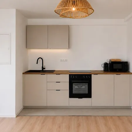 Appartement Fuer 5 P. Mit Kueche & Wlan *